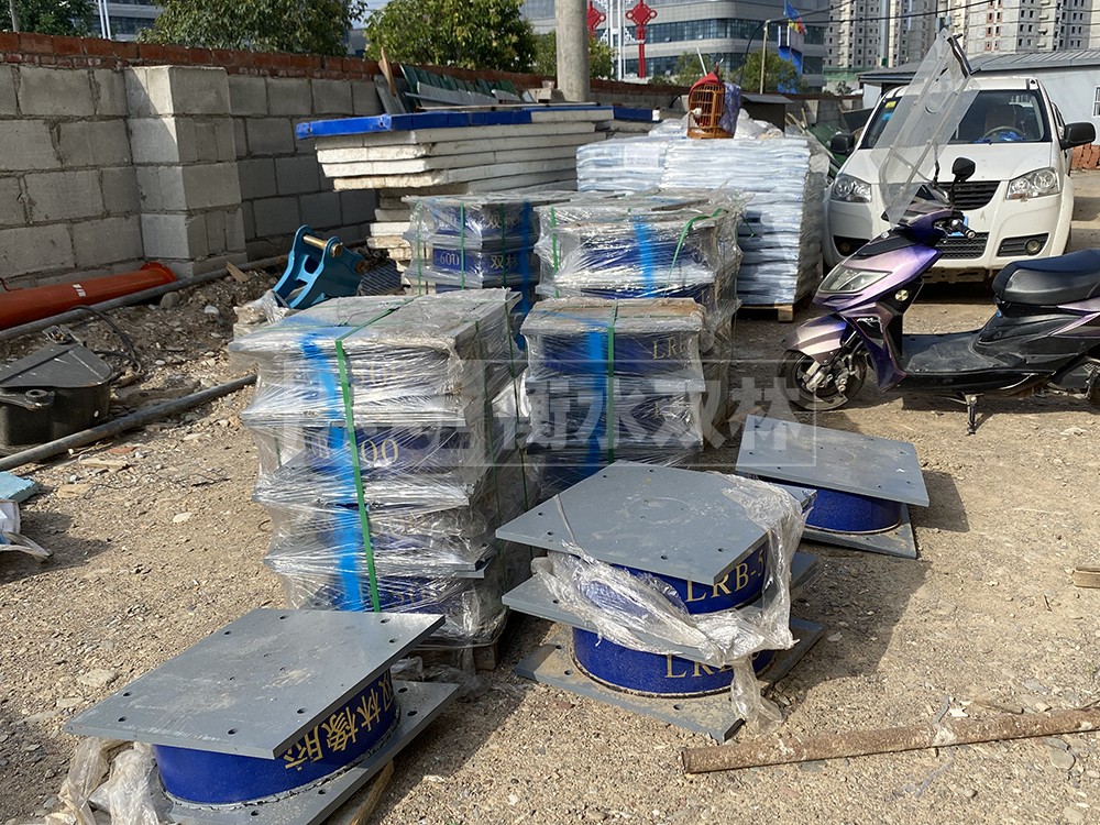 LRB隔震橡膠支座1000 LRB1000鉛芯橡膠支座生產(chǎn)廠家 天然膠橡膠支座